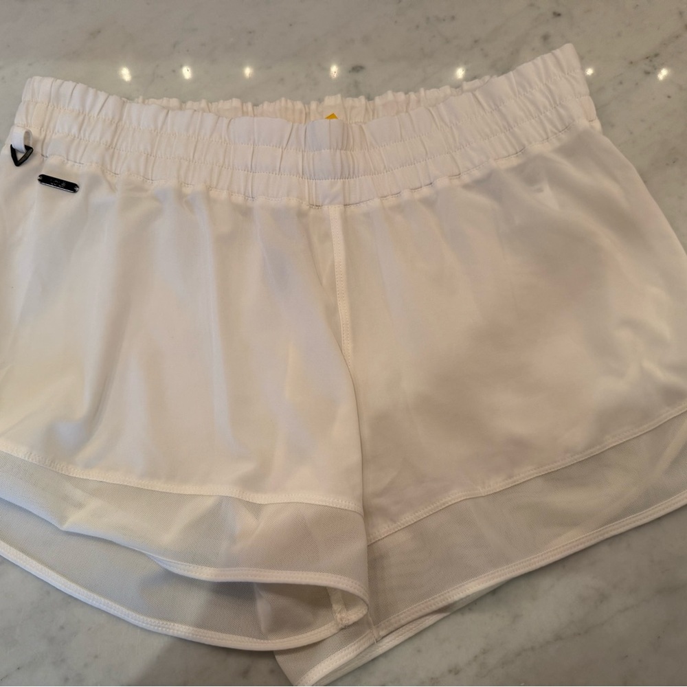 Lole Women’s White Layered Mesh Athletic Shorts White Size Small